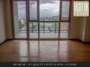Spacious 2 Bedroom Condo East Tower One Serendra, BGC,...