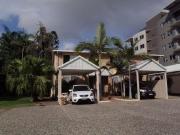 SPACIOUS 2 BEDROOM FURNISHED UNIT IN CENTRAL GLADSTONE