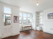 Spacious 2 bedroom Good location