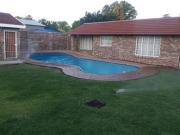 spacious 2 bedroom house for rent