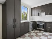 Spacious 2 Bedroom Unit in Ideal Location