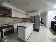 Spacious 2 Bedroom Unit with Parking @ La Verti... Spacious 2 Bedroom Unit with Parking @ La Verti...