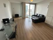 Spacious 2 double bed apartment in city centre