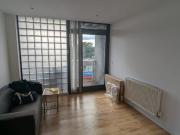 Spacious 2B2B Flat with Balconies Clapham North