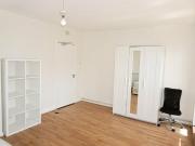 Spacious 3 4 Bedroom flat in Hackney E5
