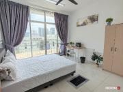 Spacious 3.5m x 3.5m 131 sq ft Private Balcony Room...