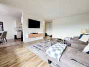 Spacious 3 bed 1 bath condo in the heart of Rutland 3...