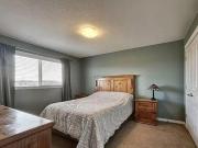 Spacious 3 bed 25 bath family home Double garage Lots of...