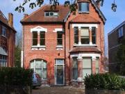 Spacious 3 Bed 2 Bath in Desirable Crouch End