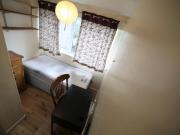 ✨ Spacious 3 Bed Flat in Denmark Hill