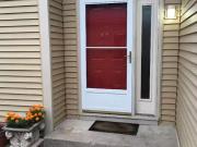 Spacious 3 Bed Townhouse in fish Rapids Available 04/01...