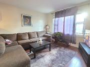 Spacious 3 Bedroom, 1 Bathroom Townhouse With Finished...