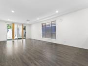 Spacious 3 Bedroom, 2 Bathroom Home – 11 Spring Avenue,...