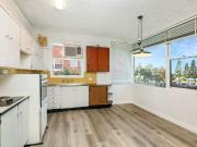 Spacious 3 Bedroom Apartment by the Water