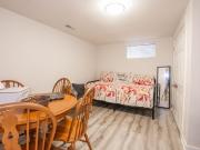 Spacious 3 bedroom Apartment in Hamilton!