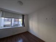 Spacious 3 Bedroom Apartment in Prime St Kilda East Location