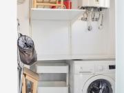 Spacious 3 Bedroom Apartment w Balcony