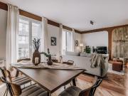 Spacious 3 Bedroom Apartment with Office and Modern...