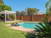 Spacious 3 Bedroom Duplex with Exceptional Amenities...