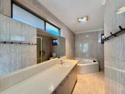 Spacious 3 Bedroom Family Home in Quiet Location