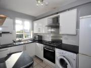 Spacious 3 Bedroom Flat Near Ucl!