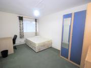 Spacious 3 Bedroom Flat Right By King's Cross!