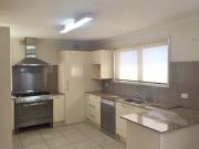 Spacious 3 Bedroom Home with Modern Amenities on...