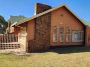 spacious 3 bedroom house in dorandia