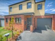 Spacious 3 Bedroom Townhouse