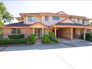 Spacious 3 bedroom townhouse in family friendly complex Spacious 3 bedroom townhouse in family friendly complex