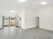 Spacious 3 Bedroom Villa Close to Beaches & Cafés