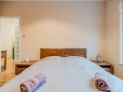 Spacious 3 Room Apartment with Modern Amenities and...