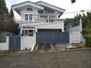 Spacious 3 Storey 7BR House with Parking FOR SALE in...