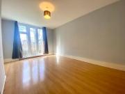 Spacious 4 Bed by Swiss Cottage