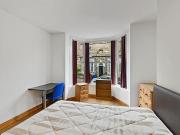 Spacious 4 bed property close to University of Sheffield