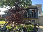 Spacious 4 Bedroom Duplex for Rent!
