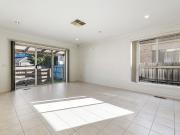 spacious 4 bedroom family home in prime court location