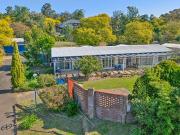 Spacious 4 bedroom family home on Generous 4,000m² Block...