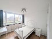 Spacious 4 Bedroom Flat in SE