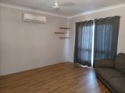 Spacious 4 bedroom home with air conditioning and...