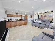 Spacious 4 Bedroom Townhouse in Prime Maylands Location...