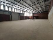 spacious 548m² unit with office amen.