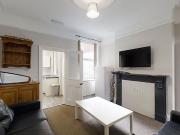 Spacious 5 Bed Student House with Garden and On Street...