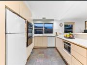 Spacious 5 Bedroom Family Home