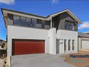 Spacious 5 Bedroom Home in Schofields!