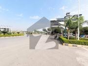 Spacious 5 Kanal Corner Plot | Heighted Location |...