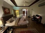 Spacious 5 Marla Upper Portion for Rent in Bankers...