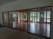 Spacious 5BR Bungalow with Pool FOR LEASE in North... Spacious 5BR Bungalow with Pool FOR LEASE in North...