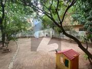 Spacious 6 Bedroom House for Sale Prime Location on...