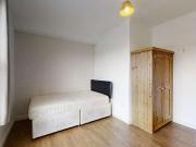 Spacious 6 Bedroom Property in Sought After Location,...